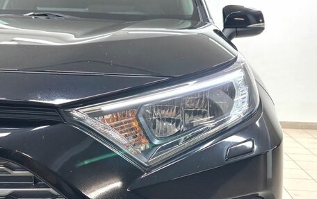 Toyota RAV4, 2019 год, 3 598 000 рублей, 8 фотография