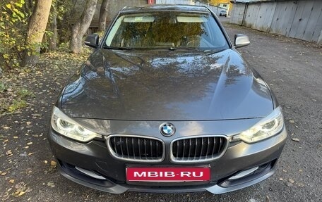 BMW 3 серия, 2015 год, 2 400 000 рублей, 1 фотография