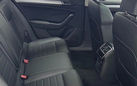 Skoda Superb III рестайлинг, 2021 год, 1 660 000 рублей, 16 фотография