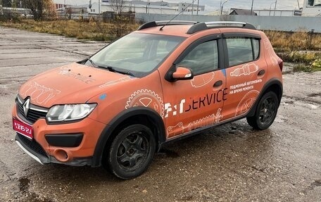Renault Sandero II рестайлинг, 2017 год, 460 000 рублей, 1 фотография