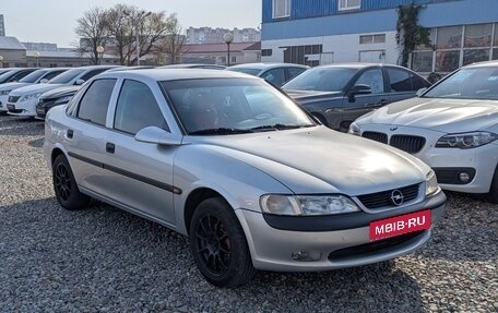 Opel Vectra B рестайлинг, 1998 год, 250 000 рублей, 1 фотография