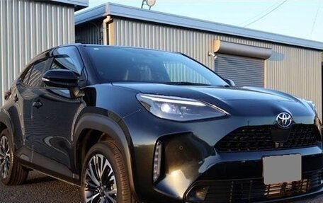 Toyota Yaris Cross, 2021 год, 1 440 000 рублей, 3 фотография