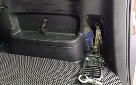 Honda Freed I, 2013 год, 1 270 000 рублей, 12 фотография