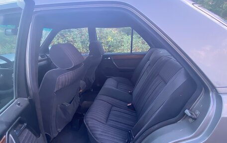 Mercedes-Benz W124, 1992 год, 370 000 рублей, 12 фотография