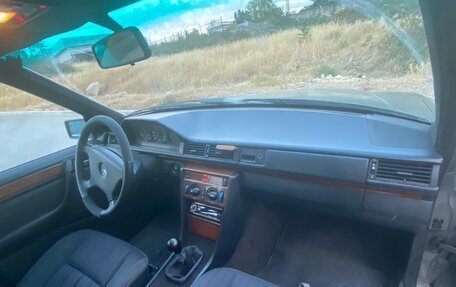 Mercedes-Benz W124, 1992 год, 370 000 рублей, 18 фотография