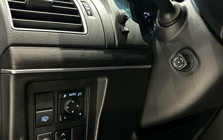 Toyota Land Cruiser Prado 150 рестайлинг 2, 2018 год, 5 290 000 рублей, 13 фотография