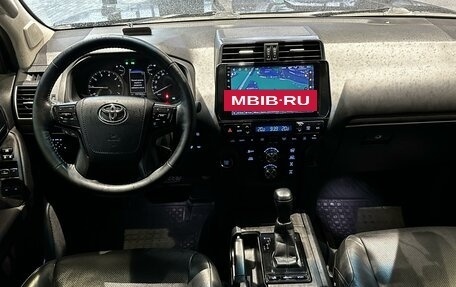 Toyota Land Cruiser Prado 150 рестайлинг 2, 2018 год, 5 290 000 рублей, 6 фотография