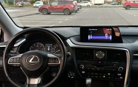 Lexus RX IV рестайлинг, 2019 год, 3 400 000 рублей, 17 фотография