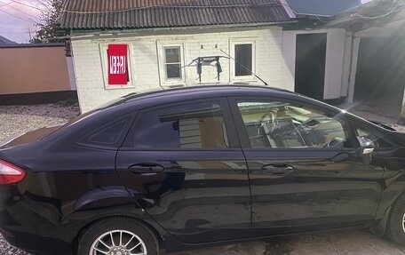 Ford Fiesta, 2015 год, 650 000 рублей, 4 фотография