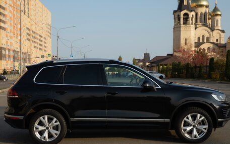 Volkswagen Touareg III, 2016 год, 3 200 000 рублей, 2 фотография