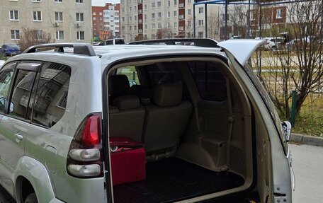 Toyota Land Cruiser Prado 120 рестайлинг, 2006 год, 1 980 000 рублей, 5 фотография