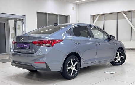 Hyundai Solaris II рестайлинг, 2019 год, 1 350 000 рублей, 2 фотография