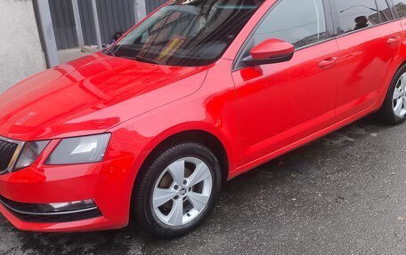 Skoda Octavia, 2017 год, 1 500 000 рублей, 3 фотография