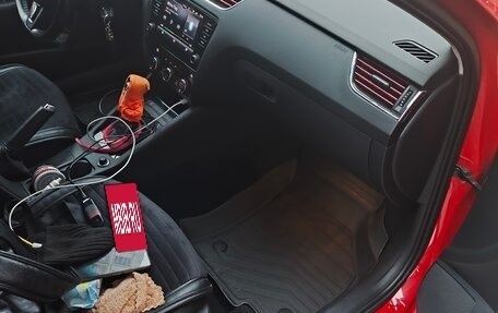 Skoda Octavia, 2017 год, 1 500 000 рублей, 12 фотография