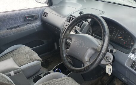 Toyota Ipsum II, 1997 год, 500 000 рублей, 2 фотография