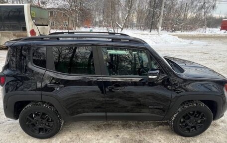 Jeep Renegade I рестайлинг, 2020 год, 2 500 000 рублей, 3 фотография
