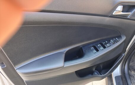 Hyundai Tucson III, 2020 год, 2 850 000 рублей, 5 фотография