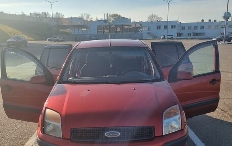 Ford Fusion I, 2006 год, 340 000 рублей, 1 фотография