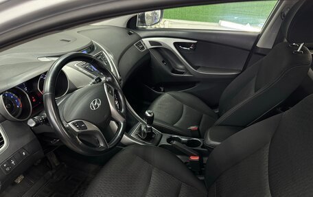 Hyundai Elantra V, 2013 год, 960 000 рублей, 14 фотография