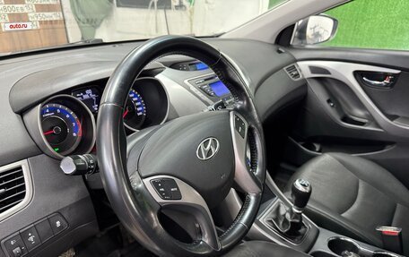 Hyundai Elantra V, 2013 год, 960 000 рублей, 15 фотография