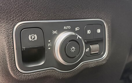 Mercedes-Benz GLB, 2021 год, 3 135 000 рублей, 24 фотография