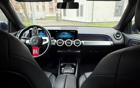 Mercedes-Benz GLB, 2021 год, 3 135 000 рублей, 21 фотография