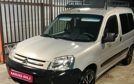 Citroen Berlingo II рестайлинг, 2010 год, 800 000 рублей, 3 фотография