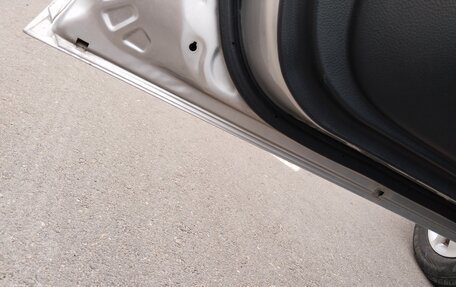 Nissan Tiida, 2005 год, 520 000 рублей, 20 фотография