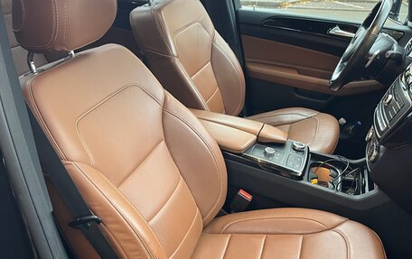 Mercedes-Benz GLS, 2017 год, 3 000 000 рублей, 11 фотография