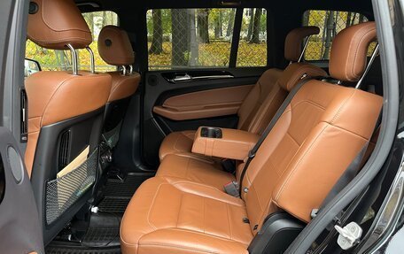 Mercedes-Benz GLS, 2017 год, 3 000 000 рублей, 21 фотография