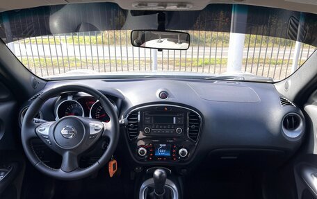Nissan Juke II, 2011 год, 799 000 рублей, 10 фотография