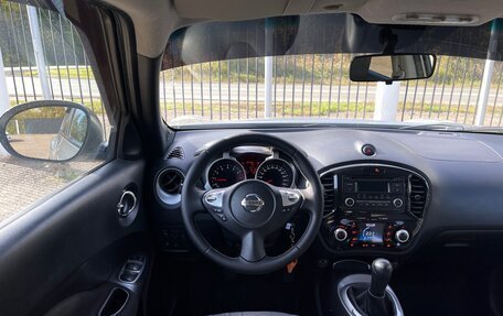 Nissan Juke II, 2011 год, 799 000 рублей, 11 фотография