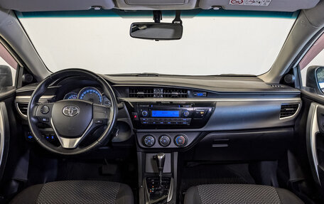 Toyota Corolla, 2013 год, 1 295 000 рублей, 14 фотография