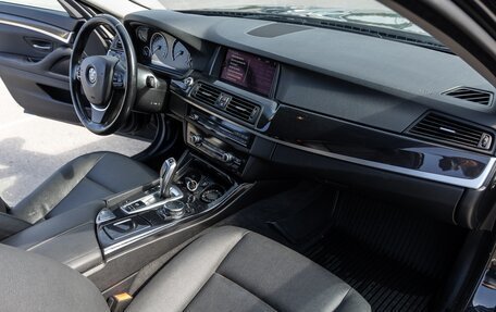 BMW 5 серия, 2015 год, 2 100 000 рублей, 9 фотография