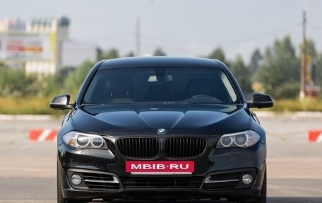 BMW 5 серия, 2015 год, 2 100 000 рублей, 2 фотография