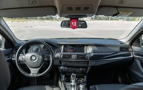 BMW 5 серия, 2015 год, 2 100 000 рублей, 10 фотография