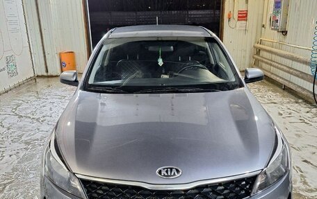 KIA Rio IV, 2020 год, 1 500 000 рублей, 2 фотография