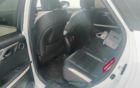 Lexus RX IV рестайлинг, 2020 год, 5 200 000 рублей, 10 фотография