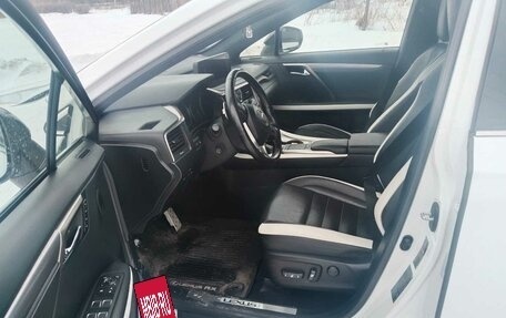 Lexus RX IV рестайлинг, 2020 год, 5 200 000 рублей, 7 фотография