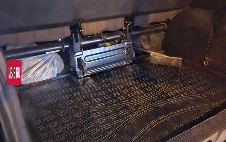 Volkswagen Caravelle T6 рестайлинг, 2016 год, 2 650 000 рублей, 12 фотография