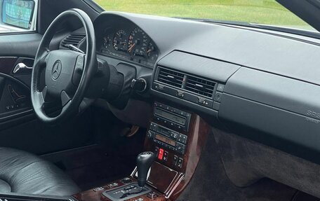 Mercedes-Benz SL-Класс, 1997 год, 4 500 000 рублей, 15 фотография