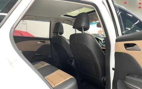 Chevrolet Monza, 2022 год, 1 355 000 рублей, 5 фотография