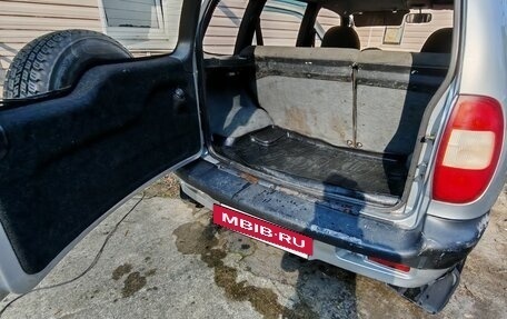 Chevrolet Niva I рестайлинг, 2005 год, 500 000 рублей, 7 фотография