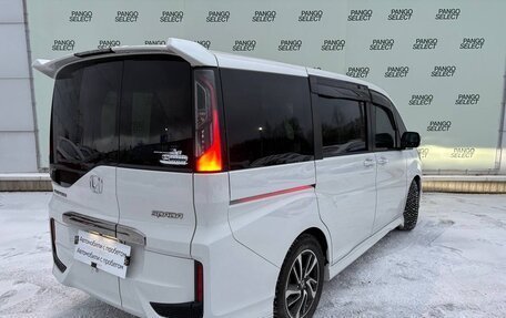 Honda Stepwgn IV, 2020 год, 2 880 000 рублей, 4 фотография