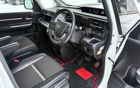 Honda Stepwgn IV, 2020 год, 2 880 000 рублей, 12 фотография