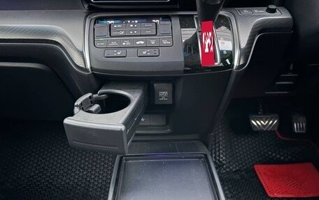 Honda Stepwgn IV, 2020 год, 2 880 000 рублей, 22 фотография