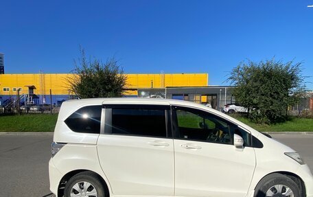 Honda Freed I, 2012 год, 1 100 000 рублей, 4 фотография