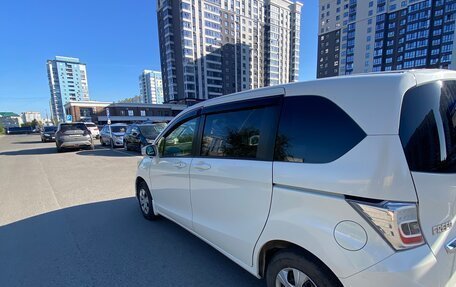 Honda Freed I, 2012 год, 1 100 000 рублей, 8 фотография