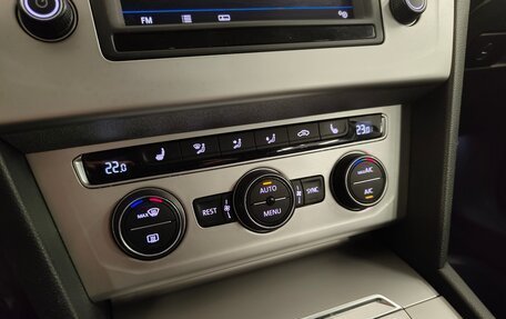 Volkswagen Passat B8 рестайлинг, 2016 год, 1 650 000 рублей, 12 фотография