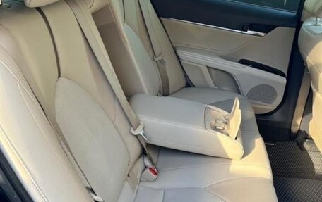 Toyota Camry, 2019 год, 2 800 000 рублей, 22 фотография